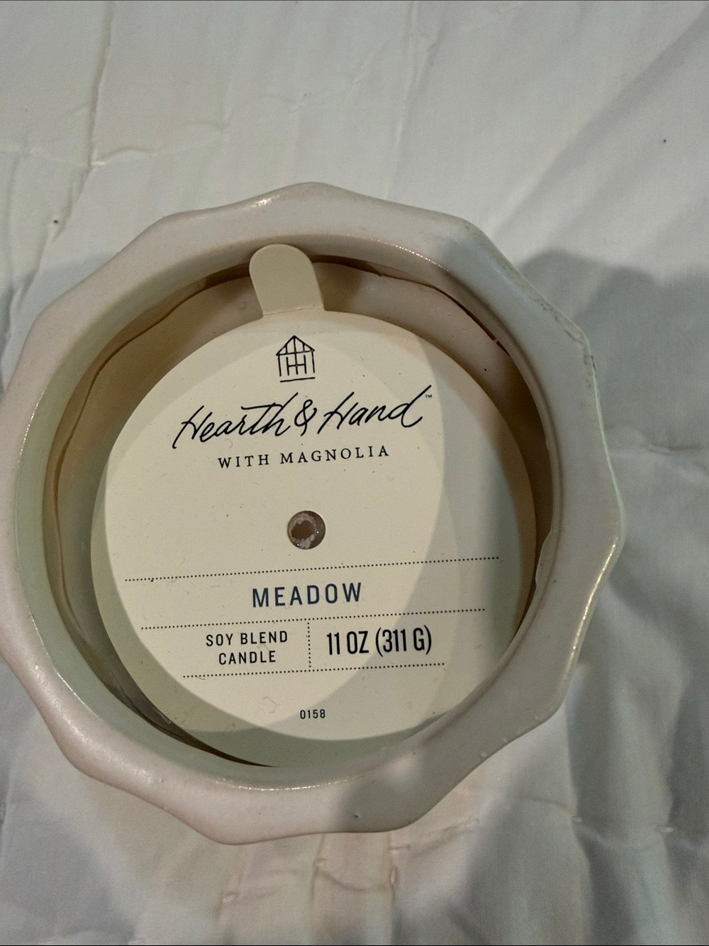 Hearth & Hand Meadow Soy Blend Candle in White and Light Pink Ceramic Holder